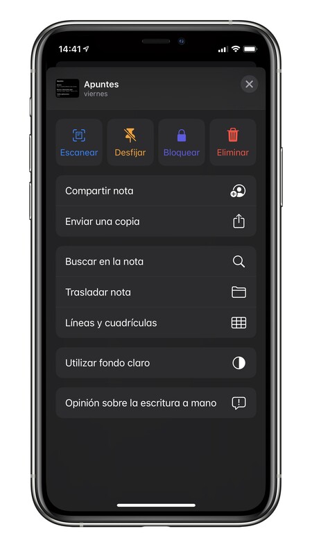 Böylece iPhone veya iPad'imizin karanlık moduna rağmen Notes uygulamasında açık renkli bir arka plan kullanabiliriz.