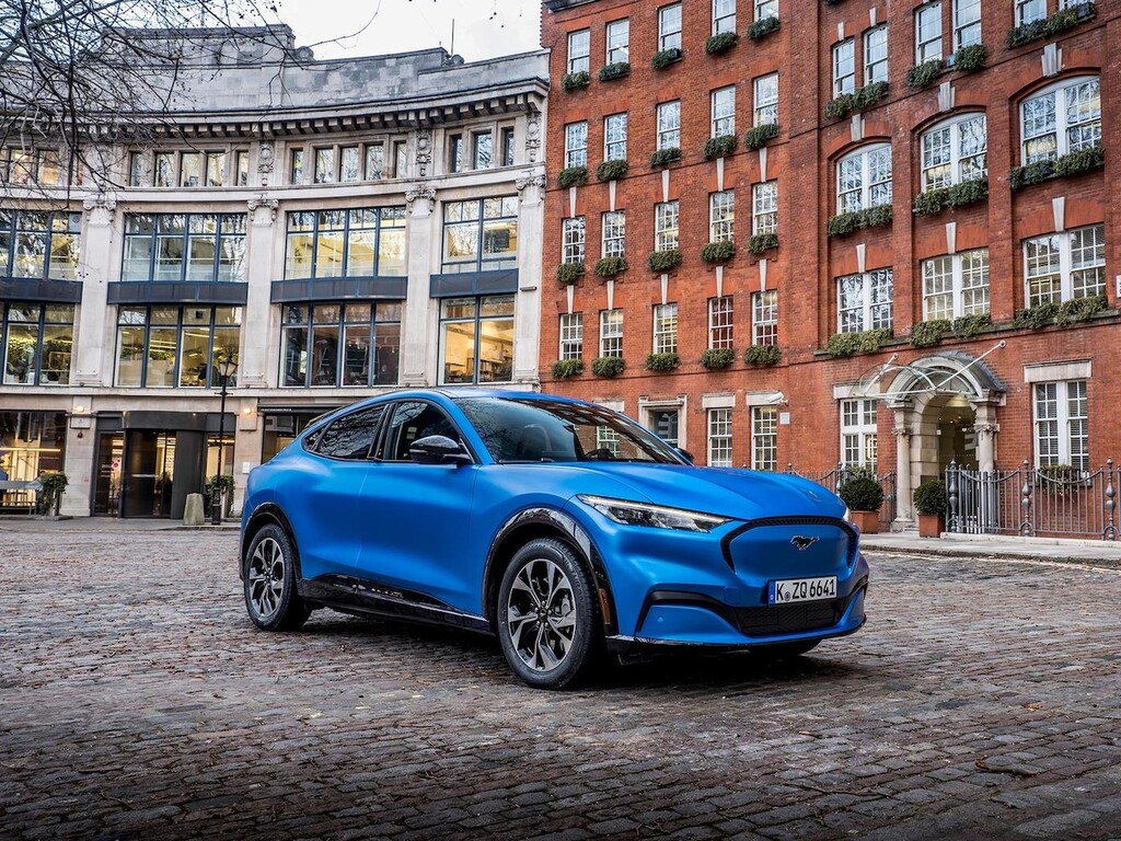 Ford bunu resmileştiriyor: 2030'dan itibaren Avrupa'da yalnızca tamamen elektrikli otomobiller satacak