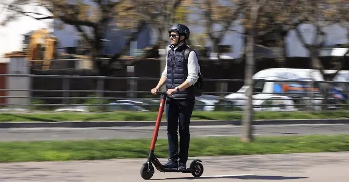Elektrikli scooter mı arıyorsunuz? Tüm avantajları ve dezavantajları